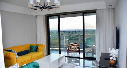 Lian Amazing studio with WiFi, AC, fitness room in wonderful Nairobi