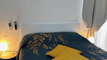 3 Schlafzimmer, Schreibtisch, Reisekinderbett, WLAN