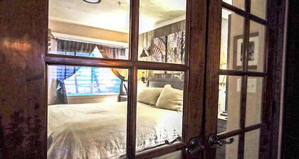 From the SpeakEasy Suite to the French Lofts, relax in classic luxury