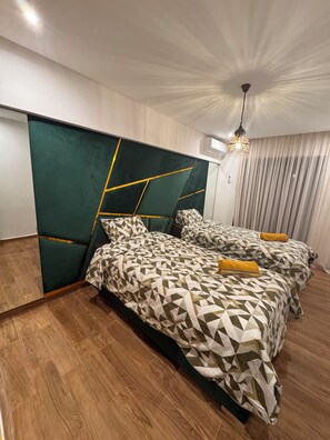 2 makuuhuonetta, silitysrauta/-lauta, Wi-Fi