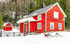 Exterior - 3 bedroom awesome home in Stöllet (Stöllet)