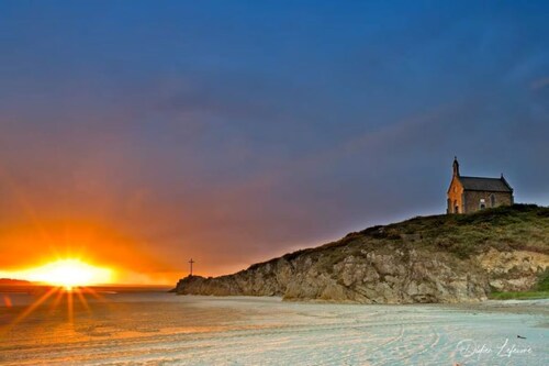 maison de vacances avec jacuzzi au bord de mer et chemin des douaniers
