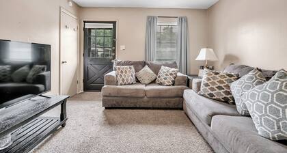 Comfy 3-bedroom house with WiFi and AC in Georgetown
