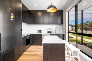 Private kitchen - Merlot Villa (McLaren Vale)