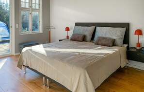 4 slaapkamers, reisbedje, gratis wifi