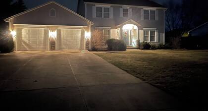 Tremendous 4bedroom house in De Pere with WiFi
Available for the 2025 NFL draft