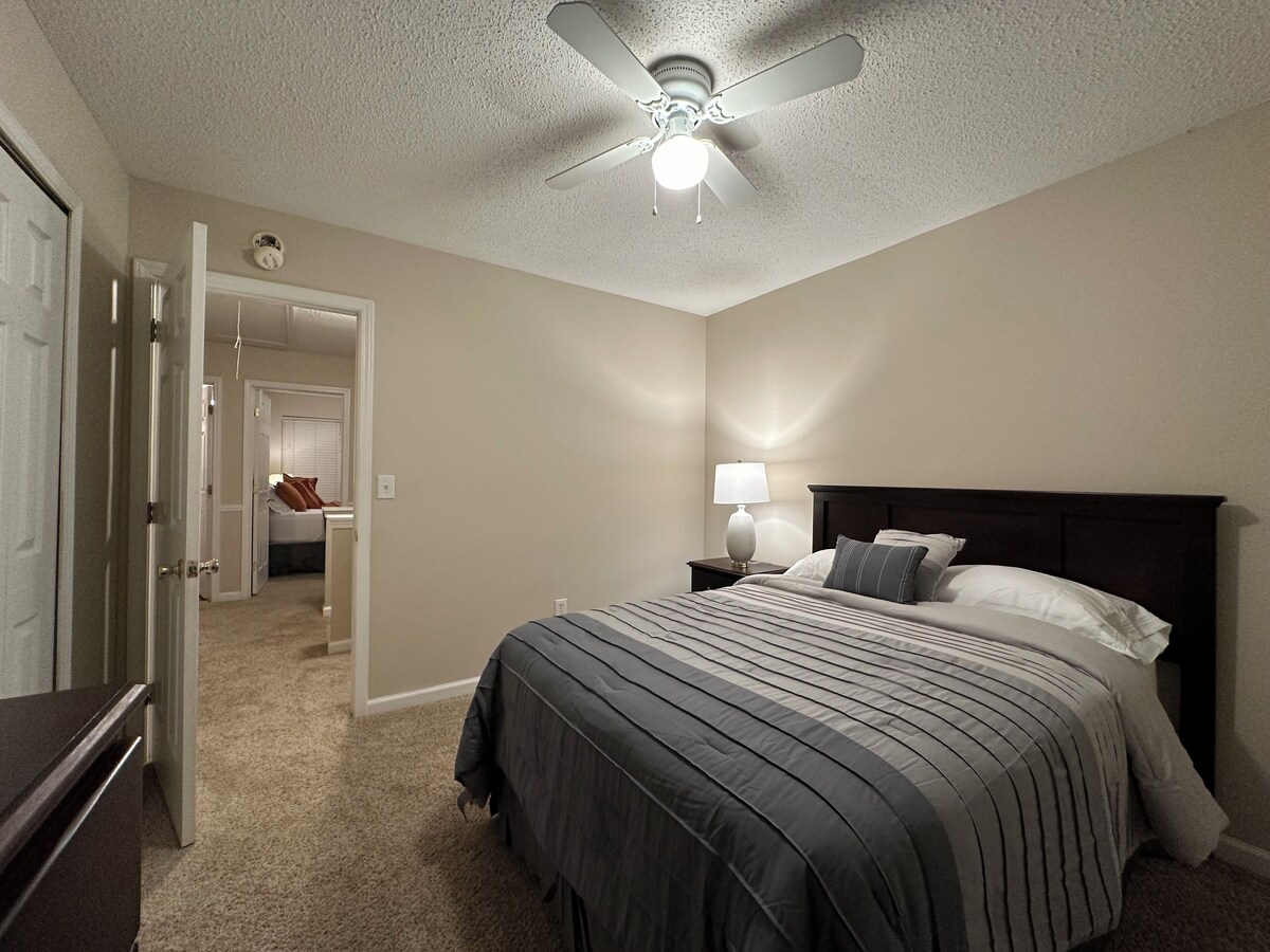 Photo 3 of Spacious 4-bedroom house in Greer