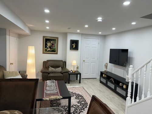 Cozy Beach Retreat. Close to Great Restaurants