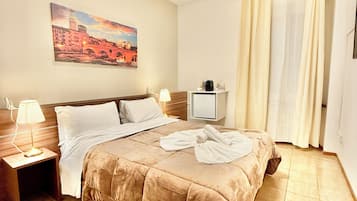 Camera Comfort, vista fiume | Ferro/asse da stiro, Wi-Fi gratuito
