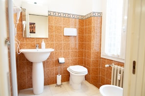 Chambre Confort | Salle de bain