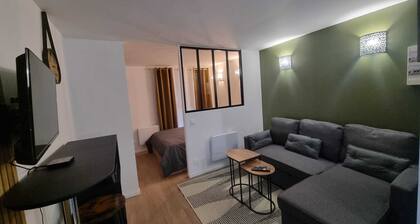 petit nid douillet Ă 25 min de paris tout confort