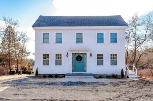 Welcome to Willow Brook Farm.  A completely updated 1790 farmhouse!