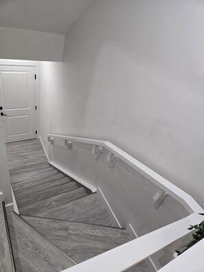 Interior - Family Friendly Home away from Home! (Calgary)