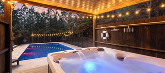 In the Pines: Eco Retreat heated Pool, Hot Tub & Games