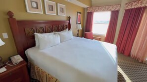 1 bedroom, in-room safe, iron/ironing board, free WiFi