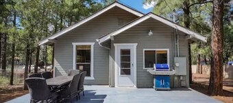 Cute Rainbow Lake home w/ fenced yard for pups! WiFi, well established rental!