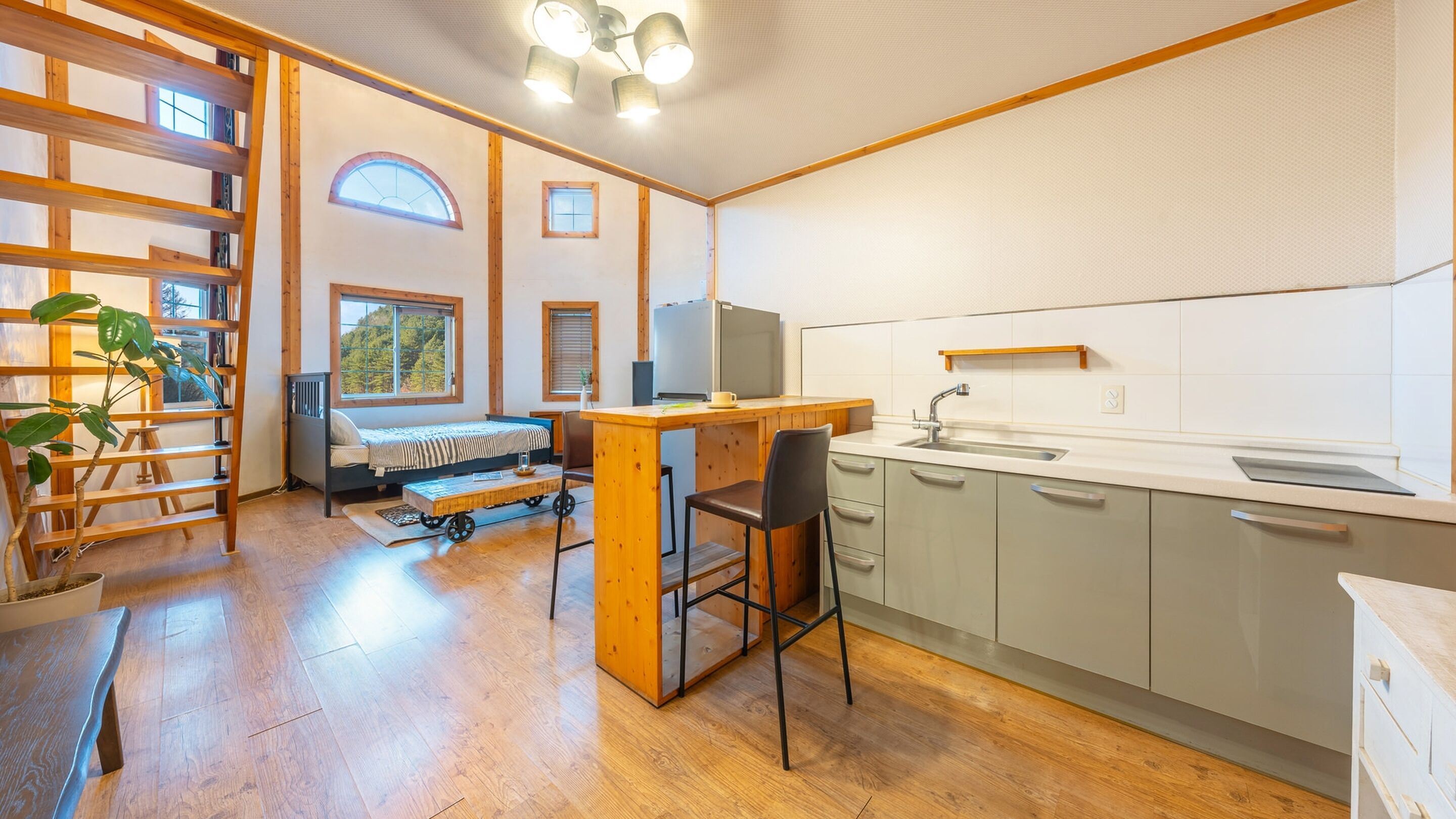 Basic Room, 1 Bedroom (Blue Thunder(Duplex)) | 1 bedroom, free WiFi