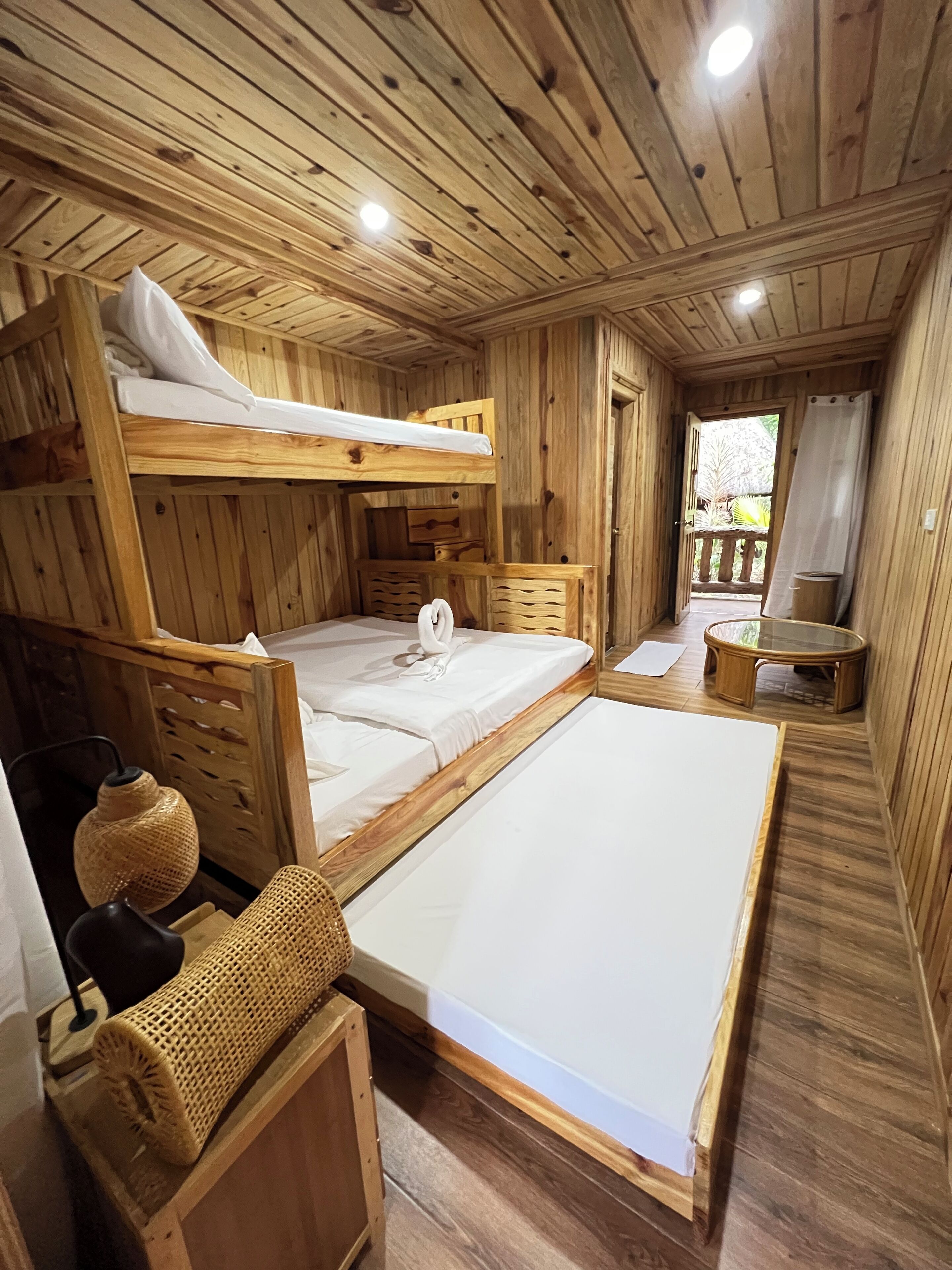 5 多间卧室、WiFi、床单