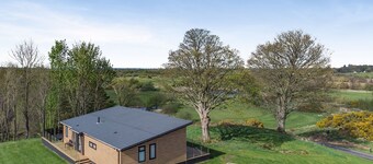 2 bedroom accommodation in Crosby-on-Eden