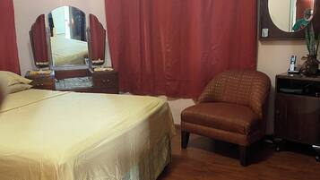 1 chambre, fer et planche à repasser, Wi-Fi, draps fournis