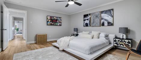 2 bedrooms, iron/ironing board, WiFi, bed sheets