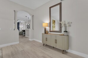 Interior - Spacious 3-bedroom house with AC and WiFi in superb Brandon (Brandon)