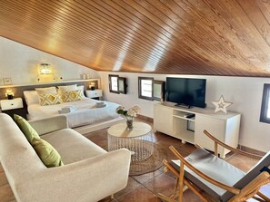 1 bedroom, iron/ironing board, WiFi, bed sheets - R006. Beautiful studio in the centre (Nerja)