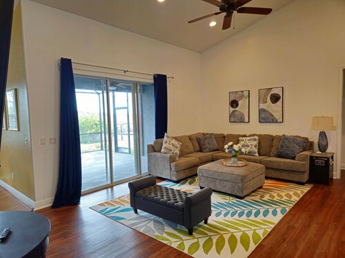 Countryside Comfort 5 MIN WEC, FAST & 15 min HITS, 1 acre 2 KING BED. Near I-75