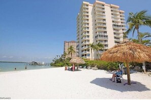 On the beach, sun-loungers - Beachfront Lovers Key condo with heated pool and private beach. (Fort Myers Beach)