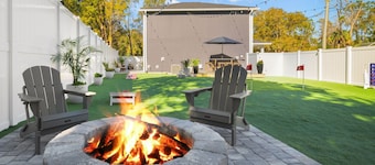 Brand New beautiful house with a luxury back yard!