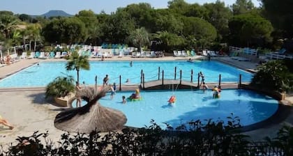 Cotes d'Azur - 6p Campsitechalet - France - Beach