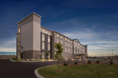 WoodSpring Suites Jackson Hub City
