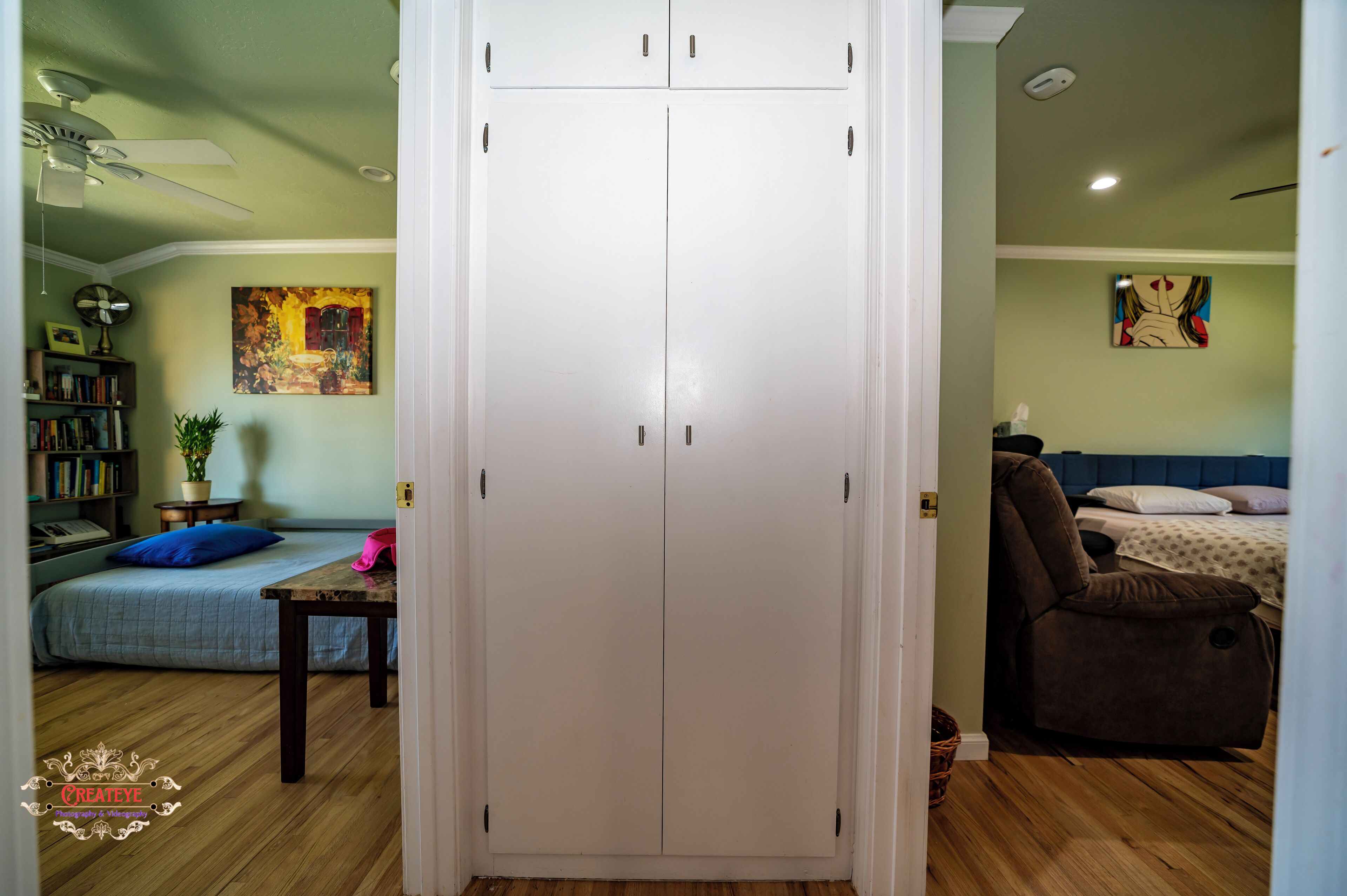 2 bedrooms, in-room safe, desk, iron/ironing board