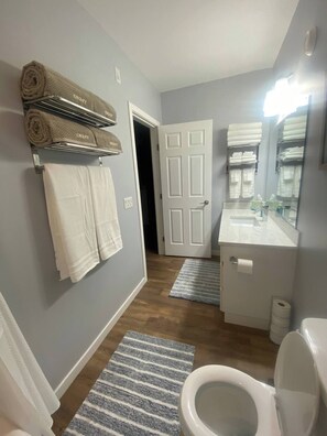 Hair dryer, towels, soap, shampoo - Classy and modern, 2 bedroom suite covered with patio. (Kamloops)