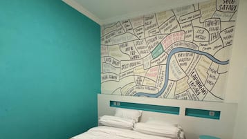 Kamar Double Deluks | Meja kerja, ruang kerja ramah laptop, dan Wi-Fi gratis