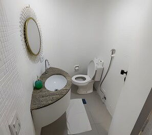 Apartment | Bathroom