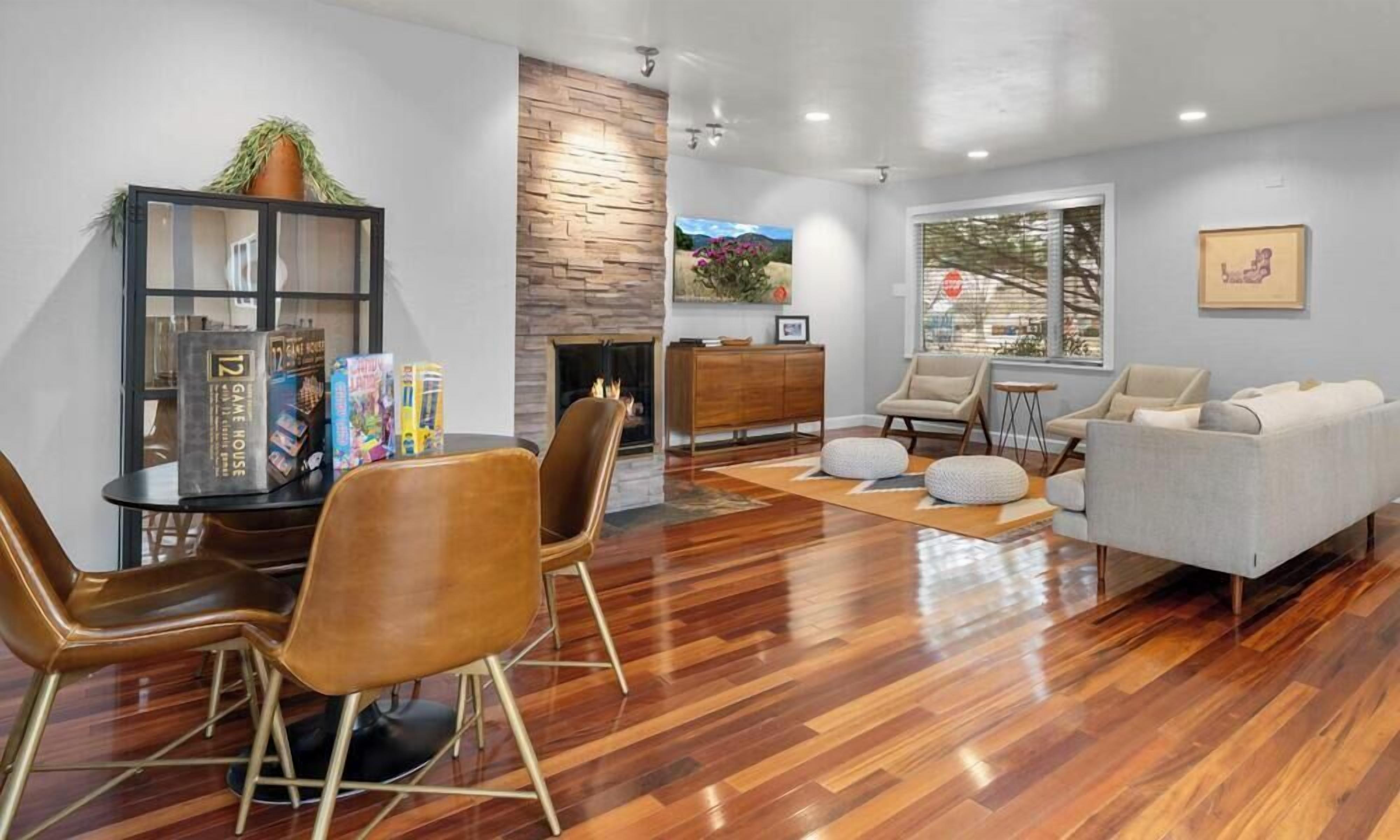 Retreat With Private Pool And Gym - Albuquerque, NM