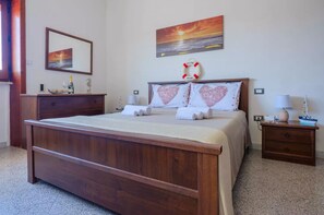 2 Schlafzimmer, Bügeleisen/Bügelbrett, Internetzugang