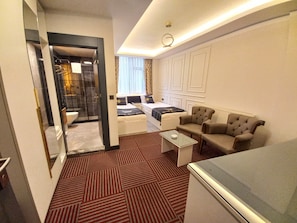 Standard Twin Room | Desk, laptop workspace, free WiFi - Grand Belli Otel (Ankara)