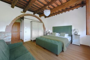Villa | 15 bedrooms, free WiFi