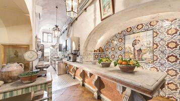 Machine à expresso, cafetiÚre/bouilloire, bouilloire électrique