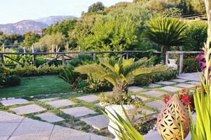 Garden view - Villa Sorrento Coast For Families - Pool & Views (Sant'Agnello)