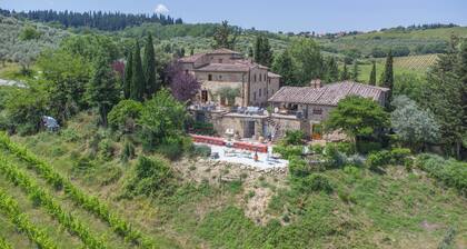Villa Tuscan With Exclusive Pool And Typical Barn