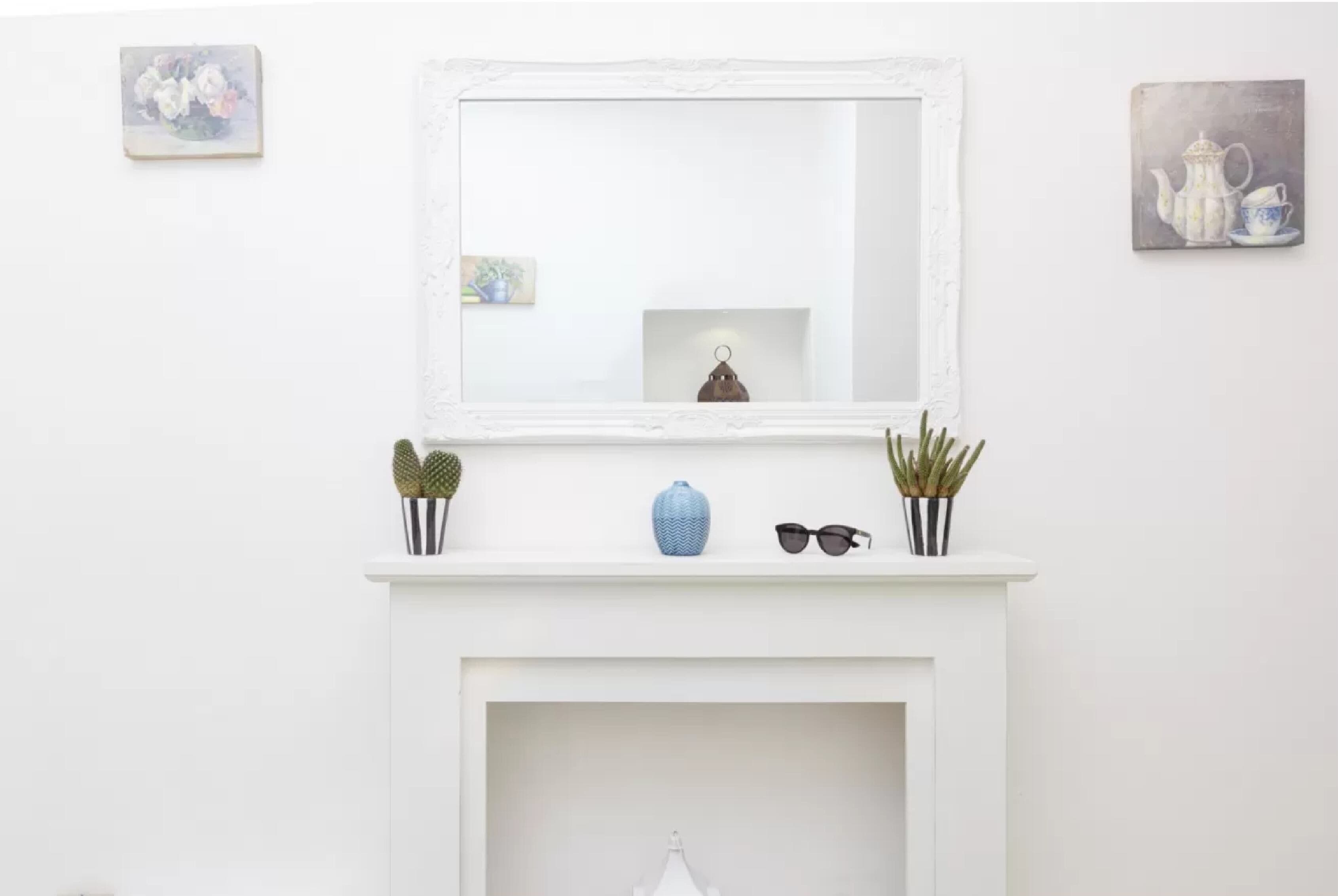 公寓 | 起居区 | 平板电视、书