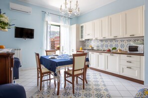 Apartment | Dining room