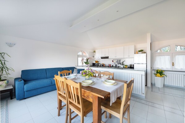 Căn hộ | Khu vực ăn uống tại phòng