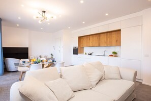 Lejlighed | Opholdsområde | Fladskærms-tv