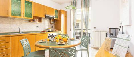 Apartment | Private kitchen