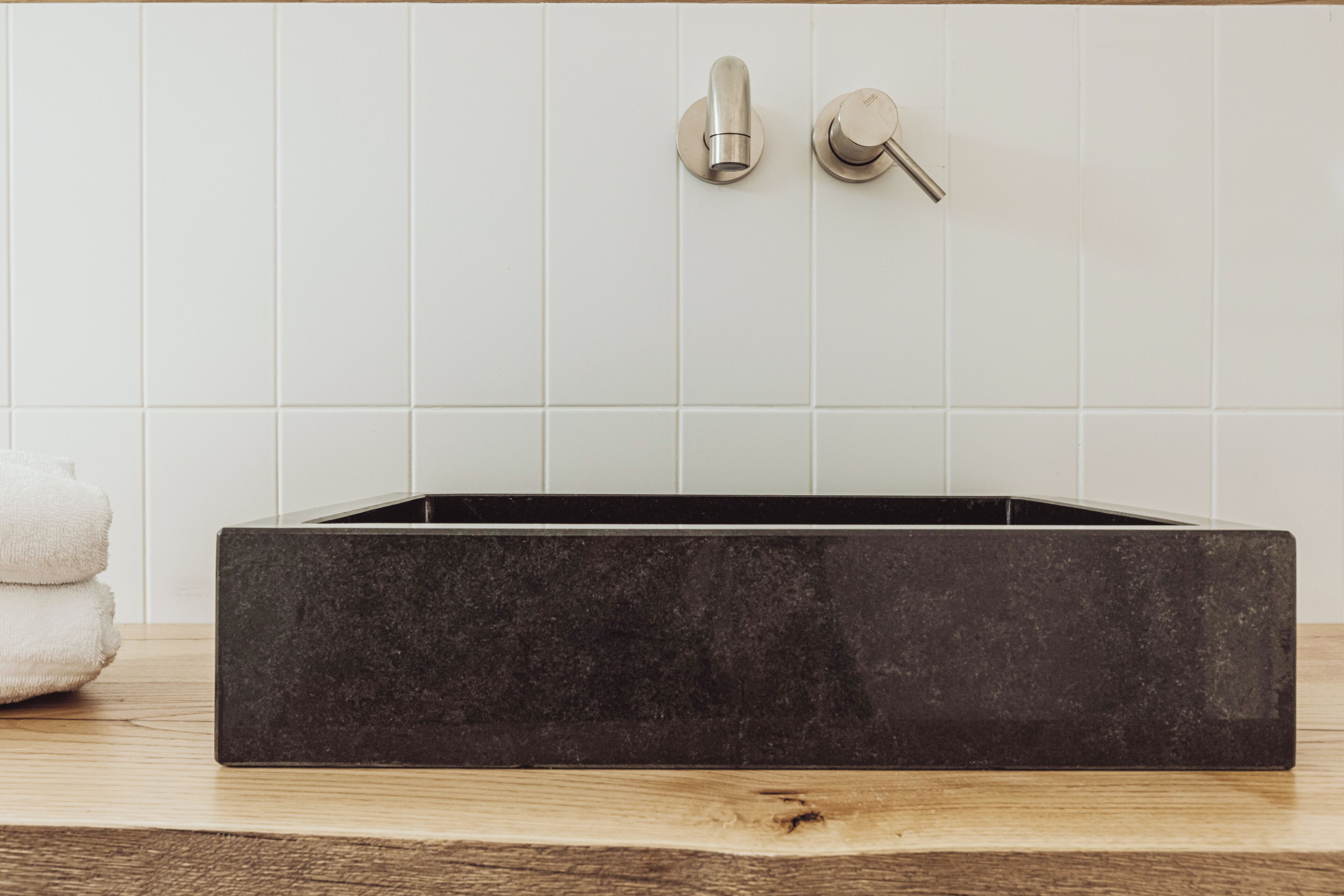 Camera | Bagno | Doccia, soffione a pioggia, set di cortesia gratuito, asciugacapelli