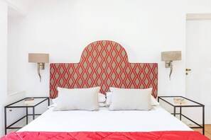 别墅 | 3 多间卧室、迷你吧、客房内保险箱、办公桌